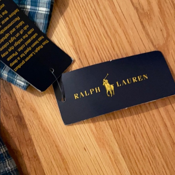 Boys L 14/16 Shortsleeved Button down Polo Shirt - Picture 3 of 4